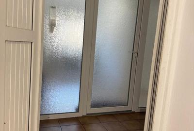 Spațiu comercial, de 120 mp, în Central - 1