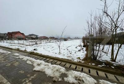 Teren de 1942 mp, în Unirea - 3