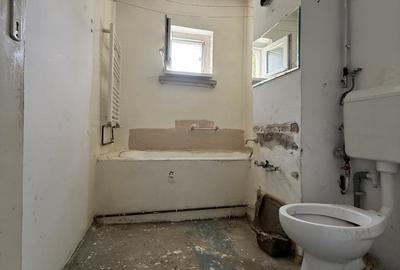 Apartament cu 2 camere semidecomandat în Aradului - 4