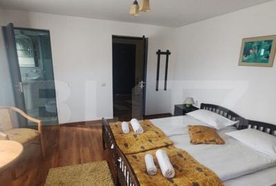 Spațiu comercial, de 250 mp, în Central - 6