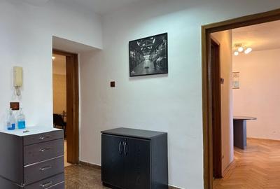 Apartament cu 3 camere decomandat, mobilat în P-ța Unirii - 5