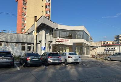 Spațiu comercial, în Sud - 8