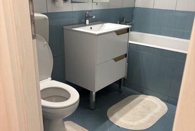 Apartament cu 2 camere semidecomandat în Apărătorii Patriei - 1