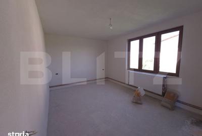 Casă cu 5 camere cu Teren 1204 Mp în Comișani - 13