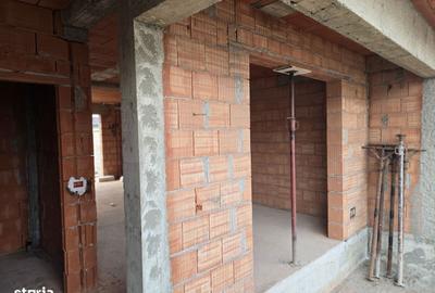 Casă cu 3 camere în Central - 13