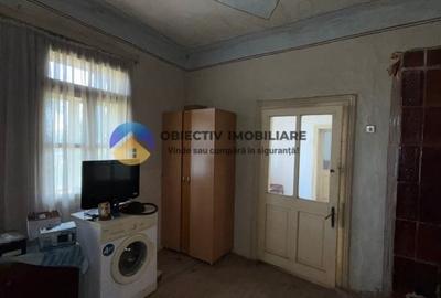 Casa + teren spatios de vanzare - Girov - 17