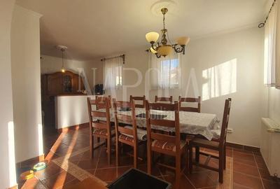 Casă individuală cu 4 camere cu Canalizare în Calea Mare - 2