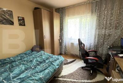 Apartament cu 3 camere semidecomandat în Micro 16 - 4