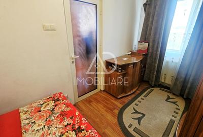 Apartament cu 3 camere nedecomandat în 9 Mai - 5