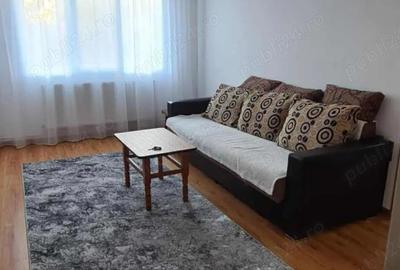 Apartament spa?ios cu 4 camere la etajul 4 4, 75 m , zona lini?tita Far,