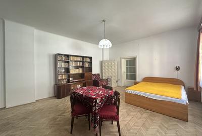 Apartament cu 2 camere semidecomandat în Centrul Istoric - 4