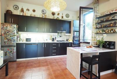 Vila cu 6 camere | gradina atent amenajata | garaj - 5