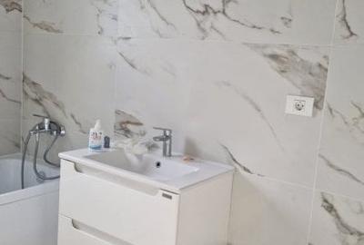 Duplex cu 4 camere cu Canalizare în Central - 6
