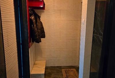 Apartament cu 2 camere semidecomandat, mobilat în City Park Mall - 1