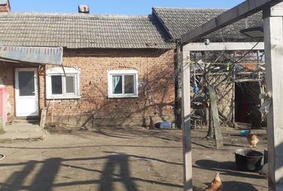 Casă cu 4 camere în Ostroveni - 3