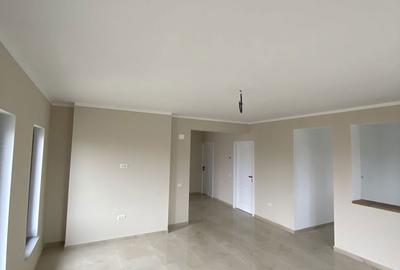 Casă cu 3 camere în Cordun - 4