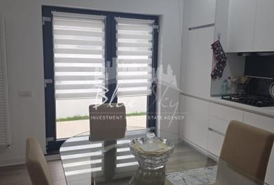 Casa 3 camere situata la intrare in Lazu - 12