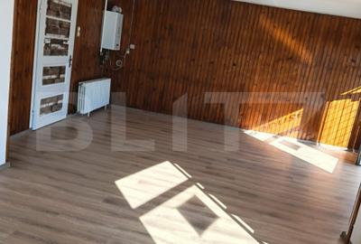 Spațiu comercial, de 55 mp, în Central - 3
