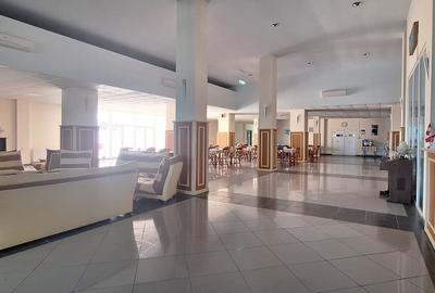 EXCLUSIV - OCAZIE ! EFORIE SUD FRONTAL MARE COMPLEX TURISTIC 3.745 MP. 30 CAMERE - 16