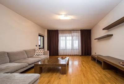 Apartament cu 3 camere decomandat în Decebal - 1