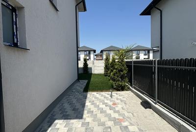 Casă cu 4 camere cu Teren 250 Mp în Central - 2