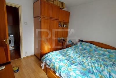 Costin Georgian/Vergului-decomandat-parcare-metrou-COMISION0% - 5