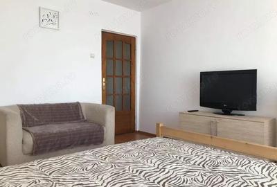 Apartament cu 2 camere decomandat în Girocului - 8