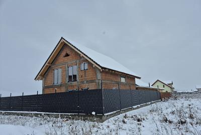 Vand casa la rosu, intabulata cu AC pana in 9/2027 - 4