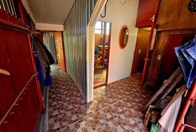Casă spațioasă cu 9 camere în Strejnicu – pentru locuință, birouri - 7