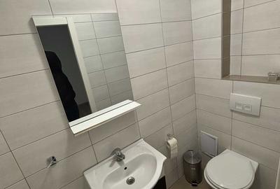 Spațiu comercial, de 87 mp, în 7 Noiembrie - 2