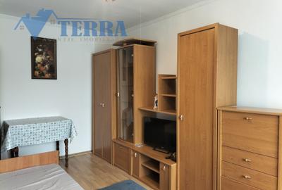 Garsonieră decomandată, mobilată în Central - 5