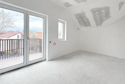 Complex cu acces limitat, retras de traficul urban - 5