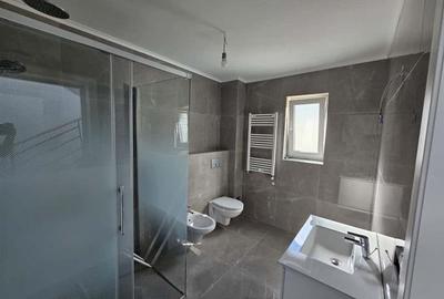 Casă cu 4 camere cu Canalizare în Aeroport - 7