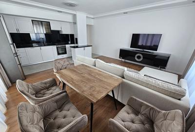 3 Camere / Iancu Nicolae / 1 Min British School - 2