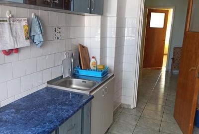 Apartament cu 4 camere decomandat în Dacia - 12