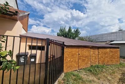 Vand apartament la casa cu 1 camera in curte comuna pe str. cuza voda - 3