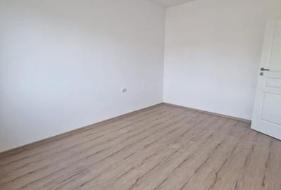 Casă cu 4 camere cu Teren 250 Mp în Moșnița Nouă - 6