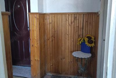 Garsonieră decomandată în Tractorul - 8