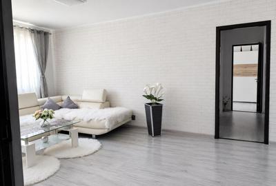 Apartament cu 3 camere, mobilat în Spitalul Județean - 3
