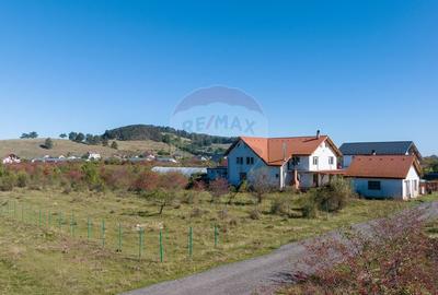 Teren Sanpetru -livada, Strada Nucului, 1296mp, apa, gaz, curent Teren Sanpetru -livada, Strada Nucului, 1296mp, apa, gaz, curent - 7