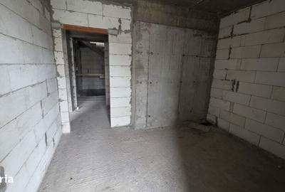 Garsonieră decomandată în Nicolina - 3