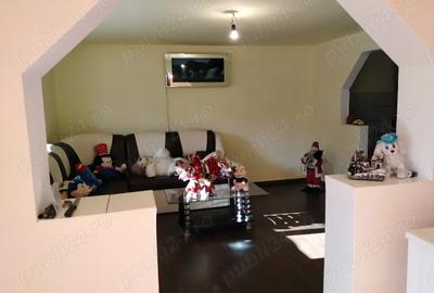 Casa de vanzare - 2