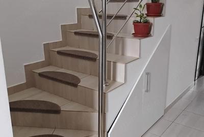 Garsonieră decomandată în Central - 2