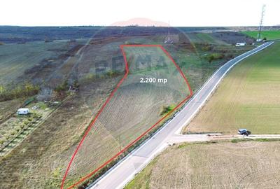 Teren de Vanzare Tulucesti. Potential Logistic, Rezidential 2.200mp - 3