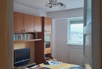 Apartament 4 camere, 90 mp, zona Industriala - 9