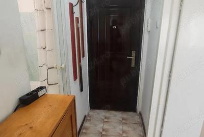 Garsonieră decomandată în Est - 1