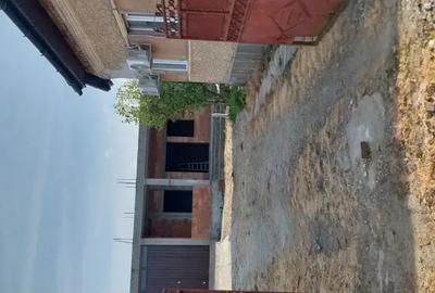 Vand urgent casa in comuna Seleu?.Pret.80000 euro Negociabil - 10