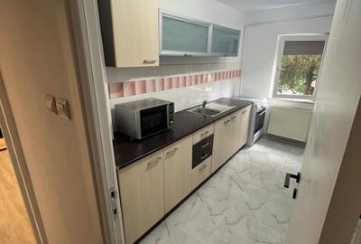 Apartament 3 camere decomandat - zona Tractorul - cod 5184 - 3