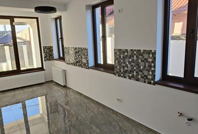 Proprietar,vând vila nouă,zona Cora Brătianu Constanța - 10