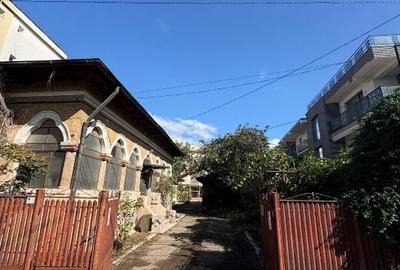 Casă individuală cu 5 camere cu Teren 382 Mp în Republicii - 2